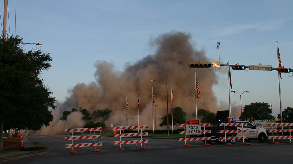 Pasadena Texas Bank Implosion